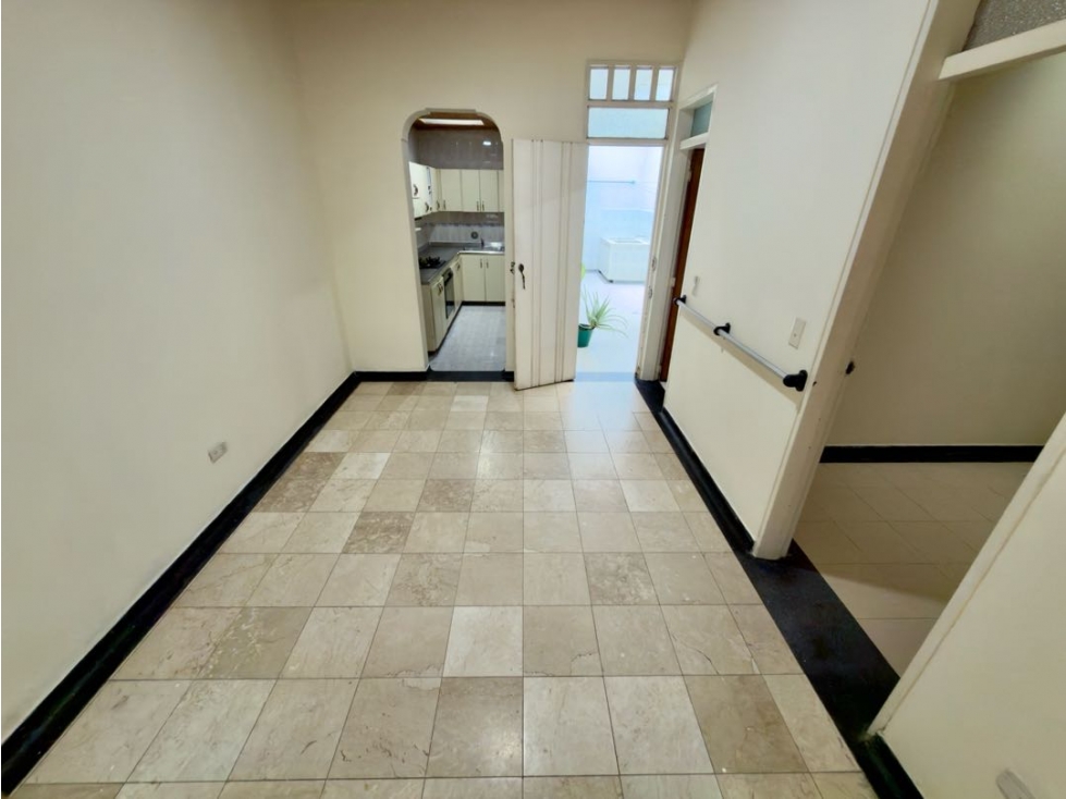 SE RENTA CASA EN EL BARRIO LA FLORIDA - USO COMERCIAL — foto 4