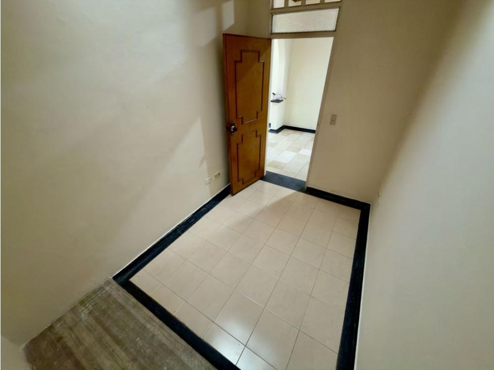 SE RENTA CASA EN EL BARRIO LA FLORIDA - USO COMERCIAL — foto 5