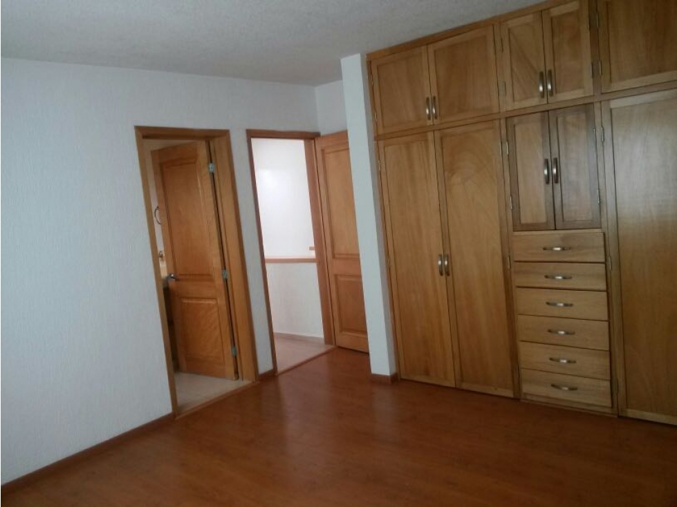 SE RENTA CASA EN FRACC PRIVADO DE QUERÉTARO - 4