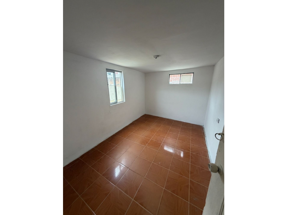 SE RENTA CASA SECTOR AV RIO — foto 5