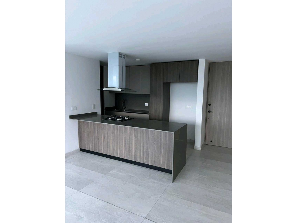 Se renta espectacular apartamento con excelente vista en Cerritos — foto 6