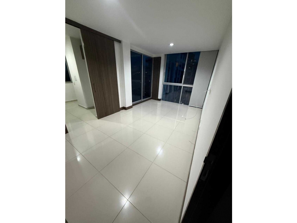 Se renta espectacular apartamento en Álamos, Pereira