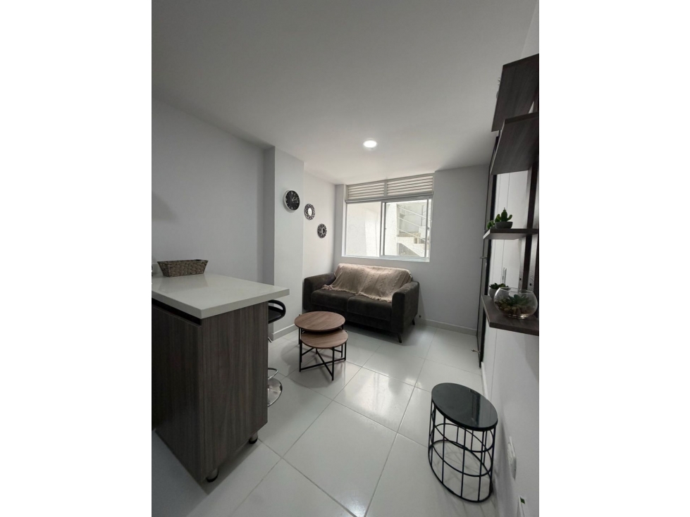 Arriendo - venta apartamento amoblado conquistadores