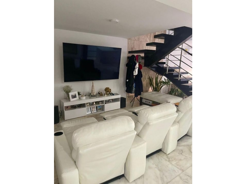 SE RENTA O SE VENDE CASA EN LA CASTELLANA - 5