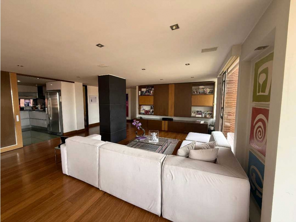 SE RENTA O VENDE APARTAMENTO EN CHICÓ ALTO 204 m² — foto 4