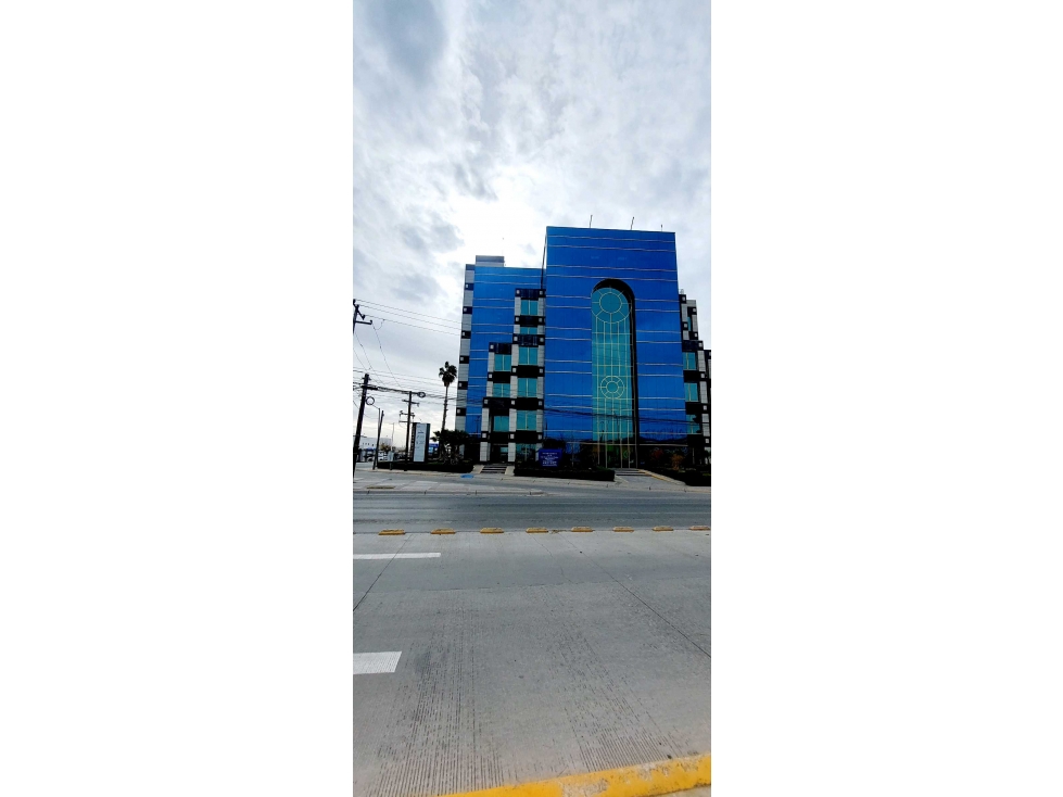 oficina disponible en renta