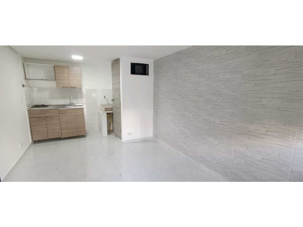 APARTAESTUDIO O LOCAL EN VENTA EN CAMPO VALDES MEDELLIN — foto 4