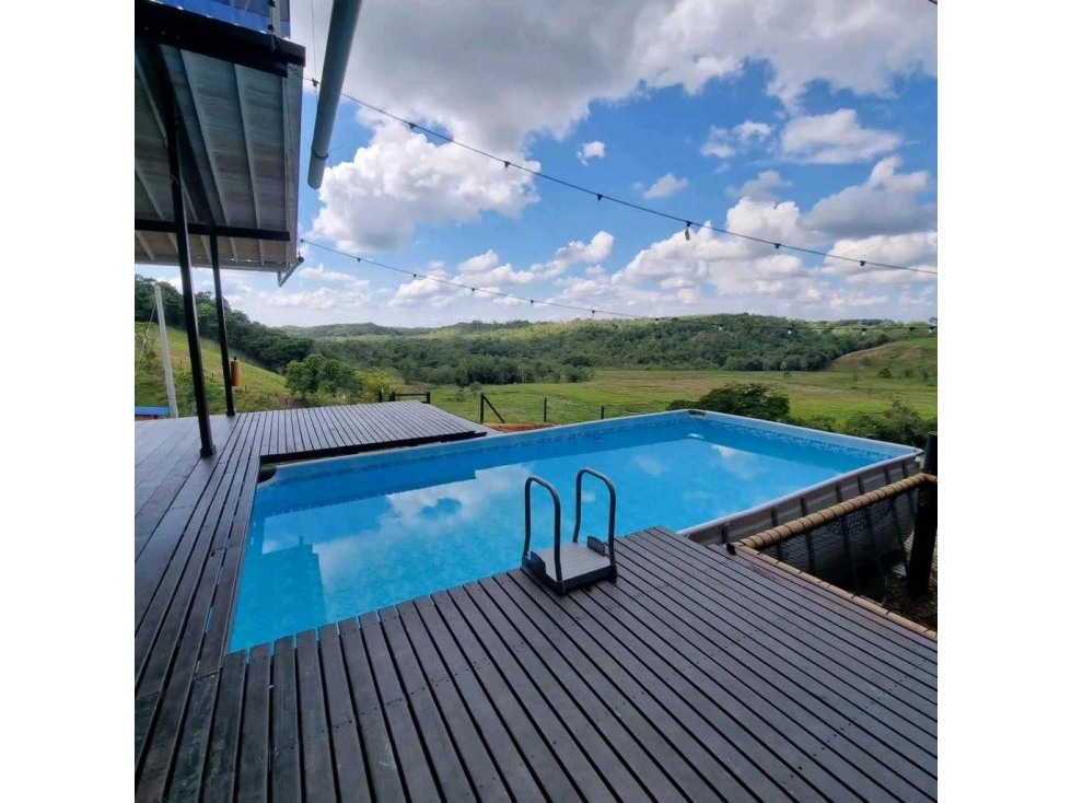 SE VENDE HACIENDA GANADERA EN PUERTO PARRA SANTANDER 243 HA - 2