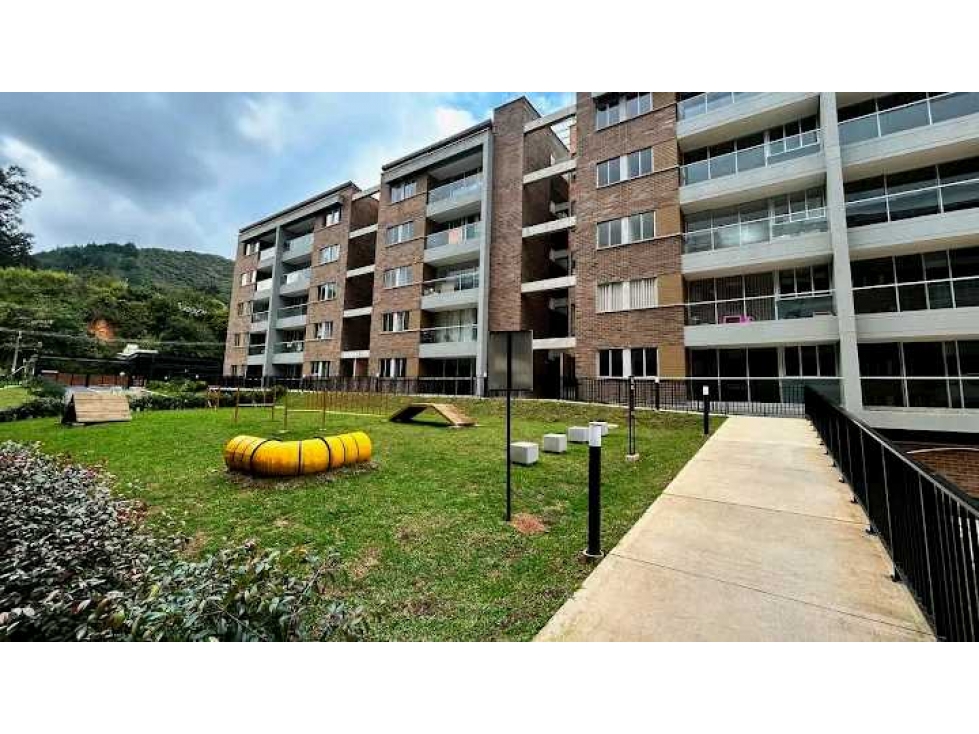 SE VENDE APARTAMENTOEN LA CEJA EN OBRA GRIS