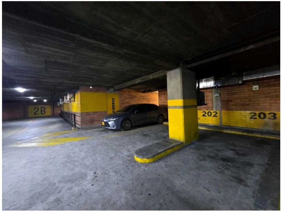 VENTA DE CONSULTORIOS Y LOCALES COMERCIALES EN EL CENTRO DE MEDELLÍN — foto 6