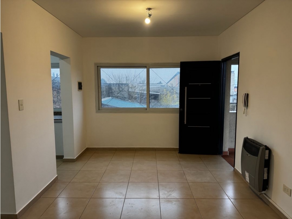 SE VENDE 2 AMBIENTES CON COCHERA APTO CRÉDITO - 2