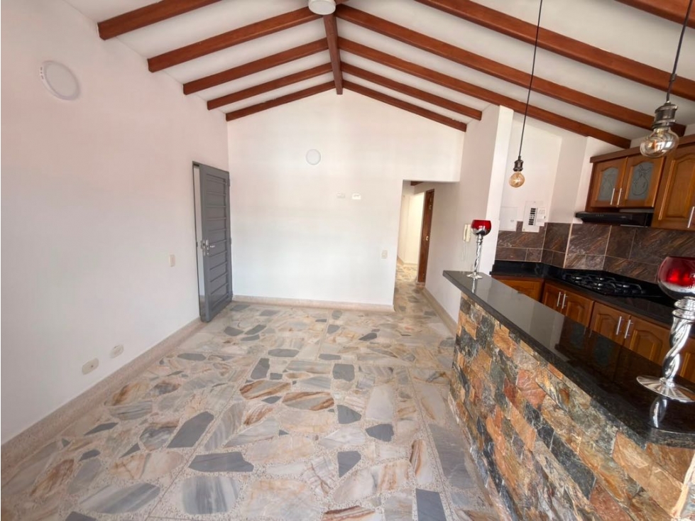 Se vende 4to piso con mansarda en El Edén — foto 3