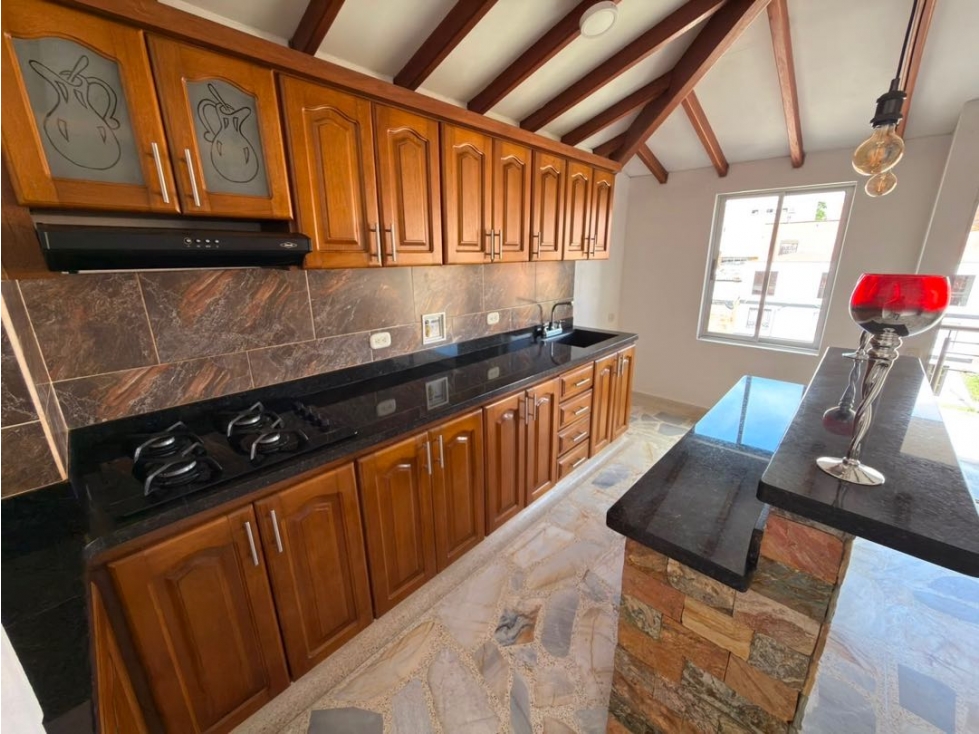 Se vende 4to piso con mansarda en El Edén — foto 5