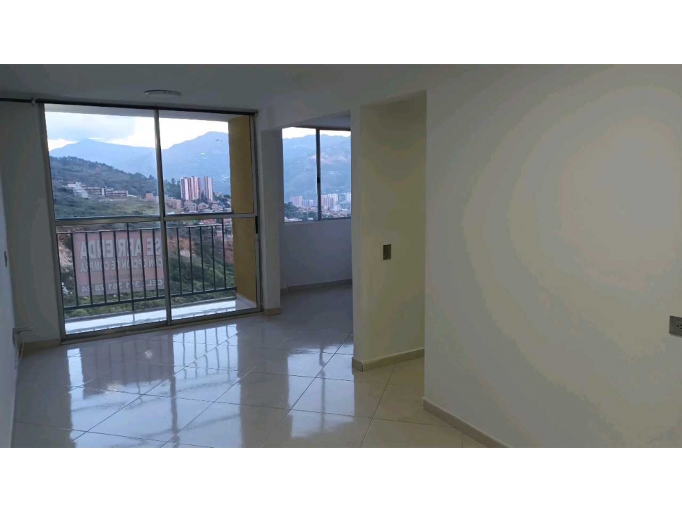 SE VENDE O ARRIENDA APARTAMENTO EN BELLO VILLAS DEL SOL — foto 4