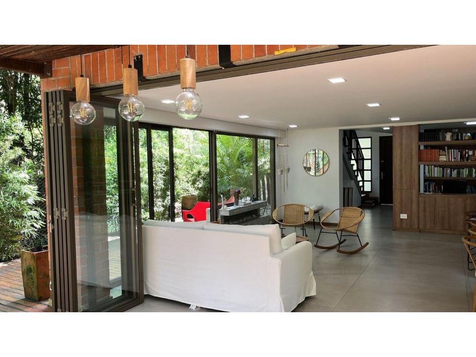 SE VENDE AMPLIA CASA CAMPESTRE EN ENVIGADO. SECTOR LA SEBASTIANA — foto 4