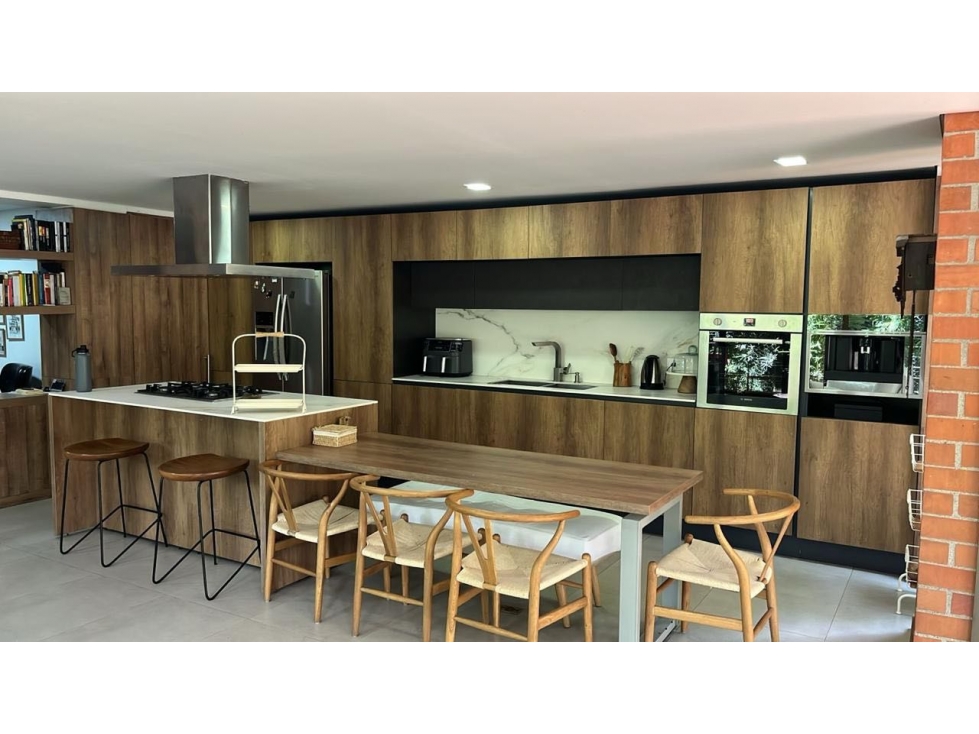 SE VENDE AMPLIA CASA CAMPESTRE EN ENVIGADO. SECTOR LA SEBASTIANA — foto 6