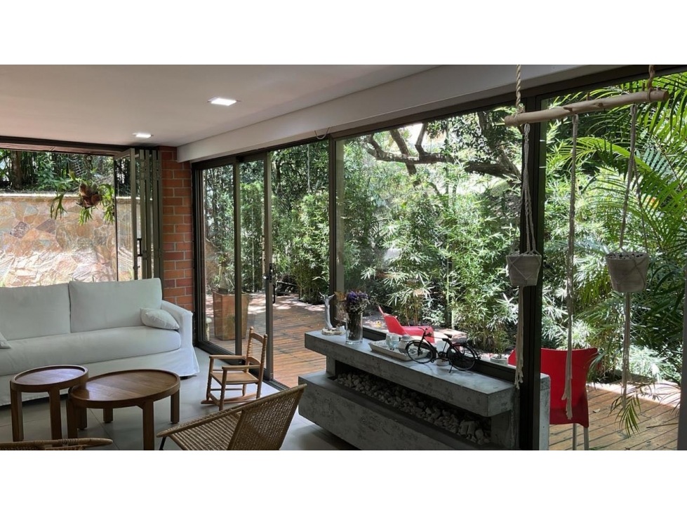 SE VENDE AMPLIA CASA CAMPESTRE EN ENVIGADO. SECTOR LA SEBASTIANA — foto 2