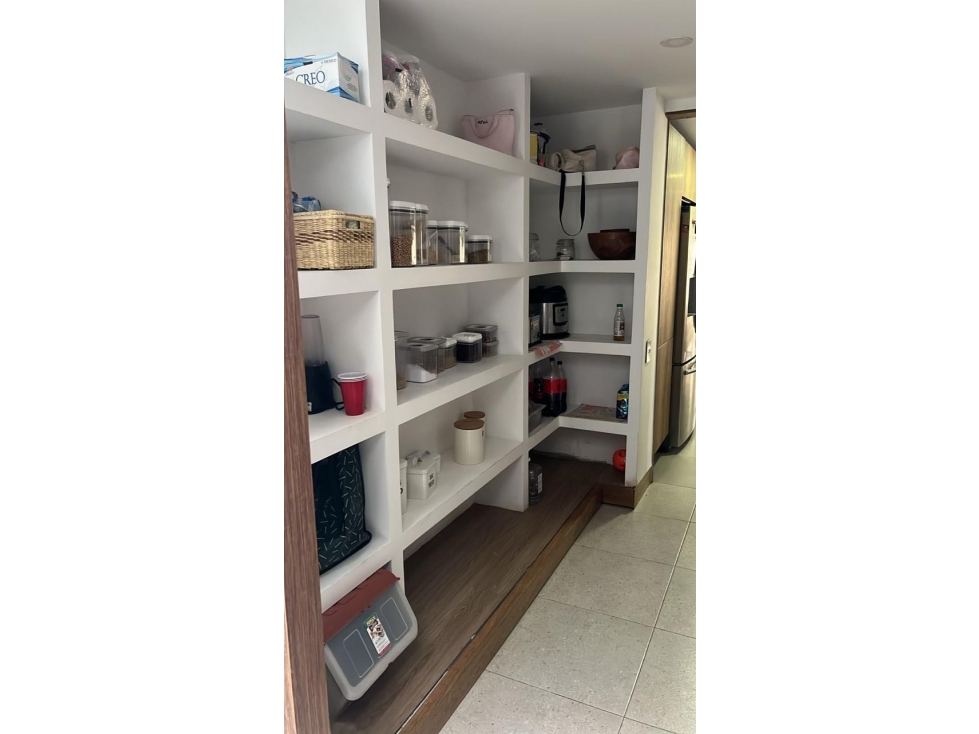 SE VENDE AMPLIA CASA CAMPESTRE EN ENVIGADO. SECTOR LA SEBASTIANA — foto 3