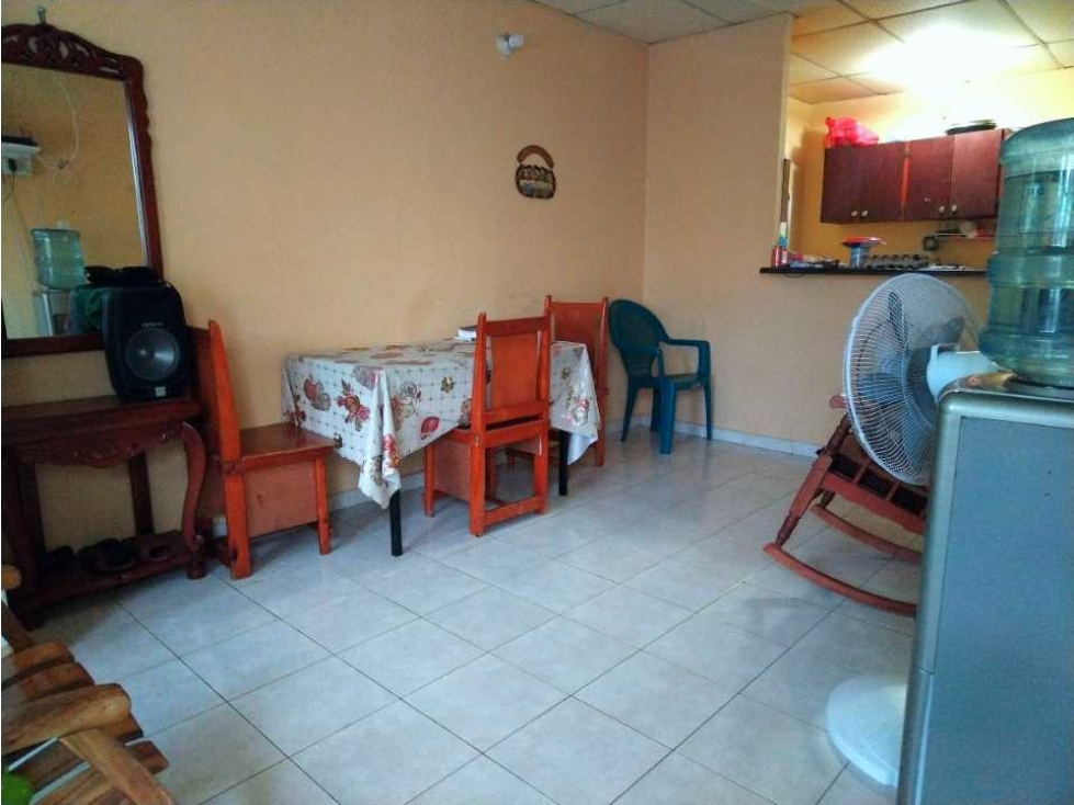 Se Vende Amplia casa de esquina en Tocumen Buena Vista — foto 6