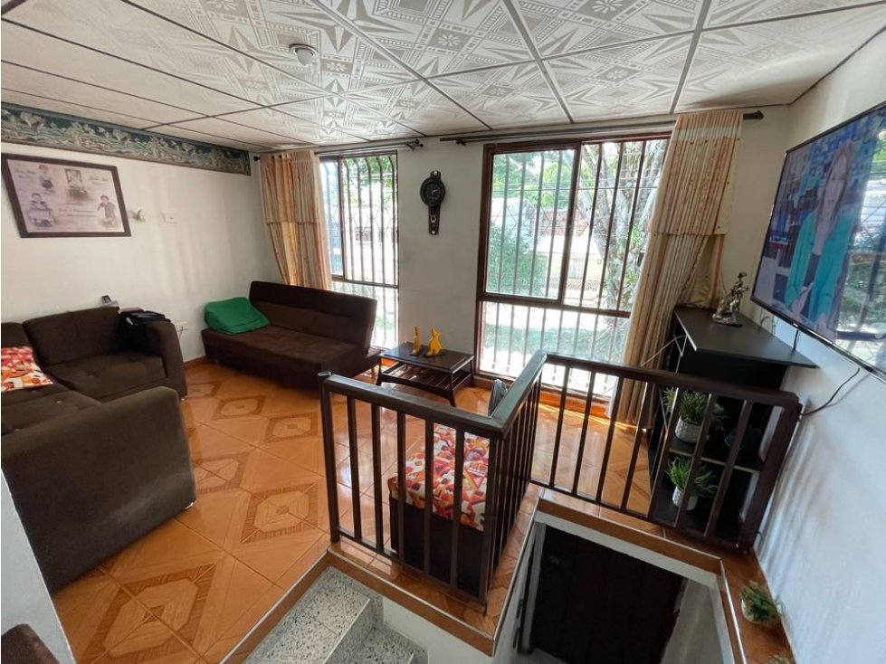 SE VENDE CASA EN BARRIO VILLA LILIANA — foto 3