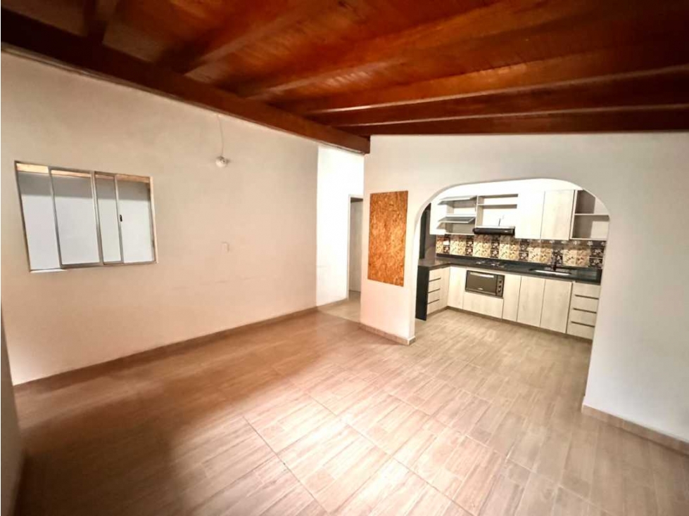 SE VENDE AMPLIA CASA EN COPACABANA LA ASUNCIÓN CERCA DEL PARQUE PRINCI — foto 6