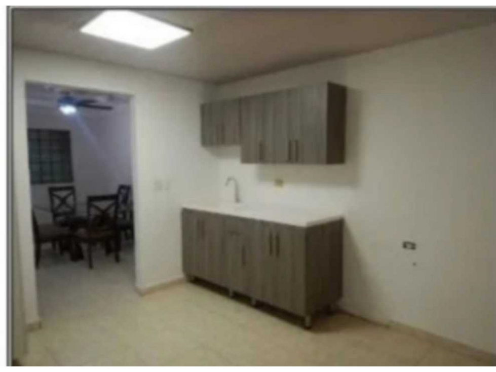 Se Vende Amplia Casa en Don Bosco — foto 5