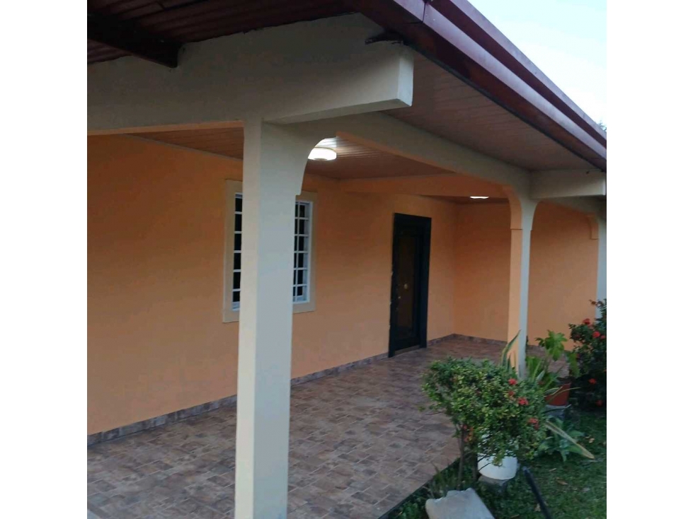 Se vende amplia casa tipo Chalet en Los Trapichitos de La Chorrera — foto 5