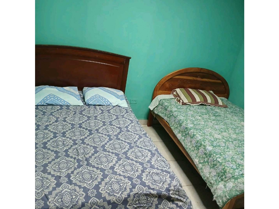 Se vende amplia casa tipo Chalet en Los Trapichitos de La Chorrera — foto 6