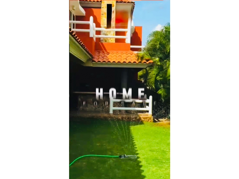 SE VENDE AMPLIA CASA EN SAN FRANCISCO 945M2