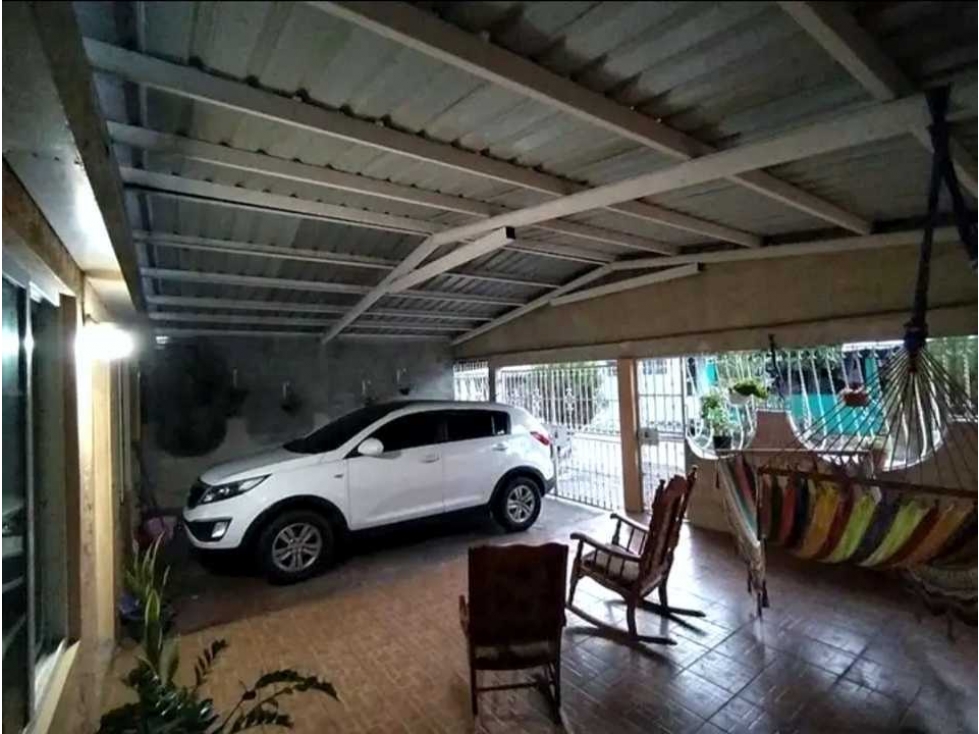 Se Vende Amplia y Acogedora casa en Las Acacias — foto 3