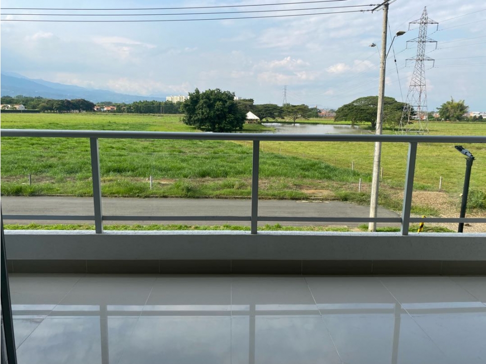 SE VENDE AMPLIO APARTAMENTO COMO NUEVO EN JAMUNDÍ