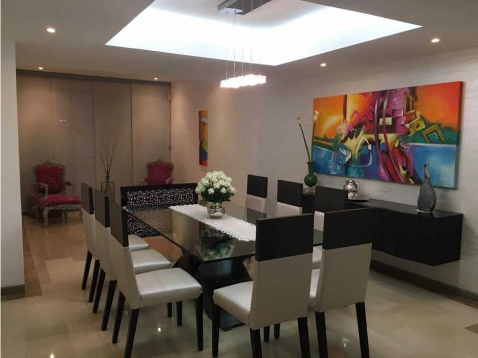SE VENDE AMPLIO APARTAMENTO EN ALTO PRADO — foto 2