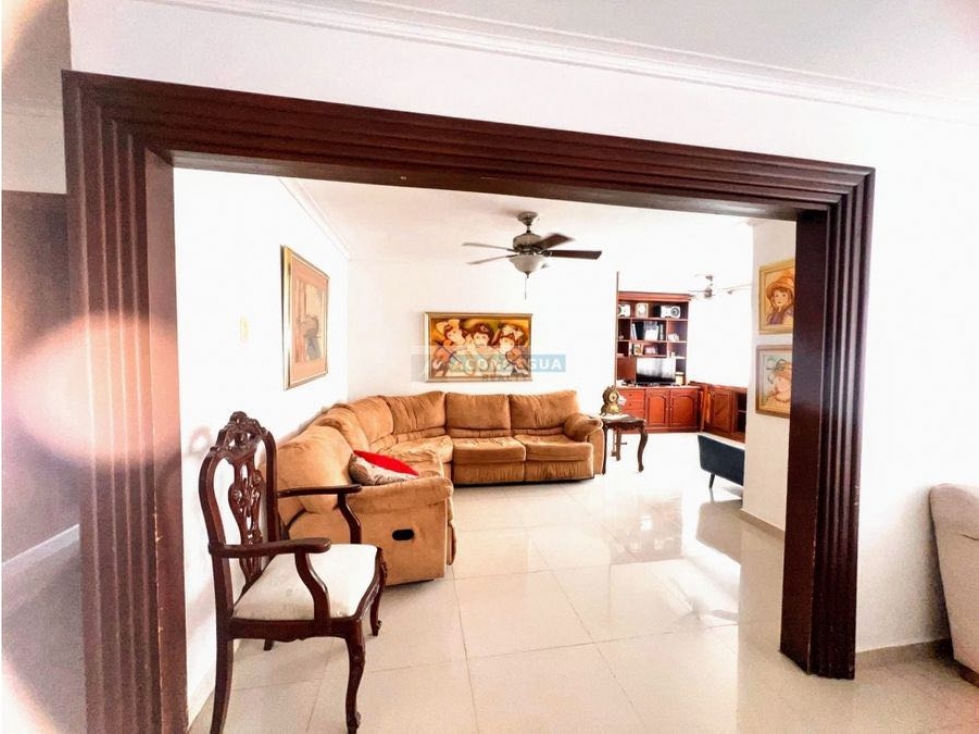 Se vende amplio apartamento en Riomar — foto 5