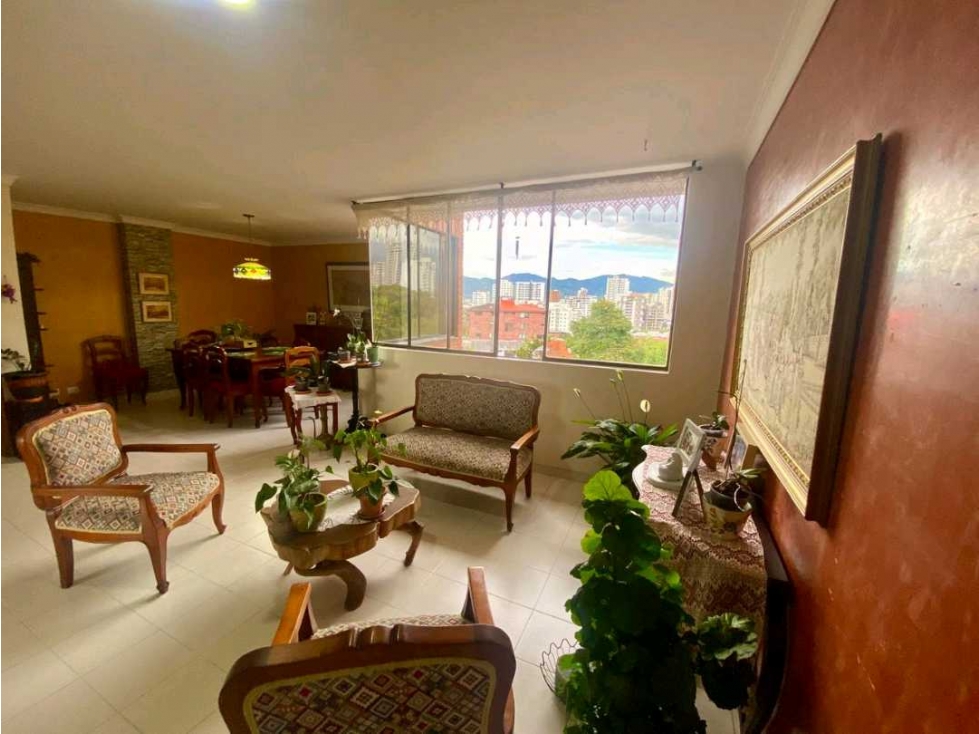 Se vende amplio apartamento en Álamos Pereira — foto 2