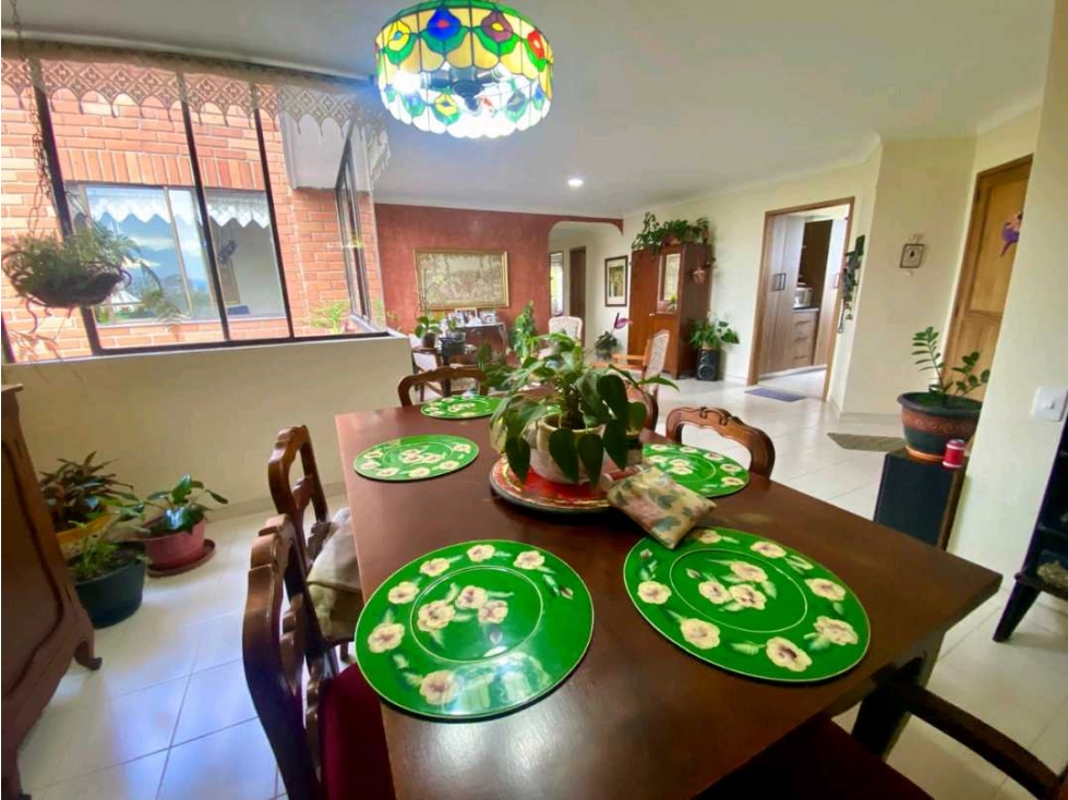 Se vende amplio apartamento en Álamos Pereira — foto 4