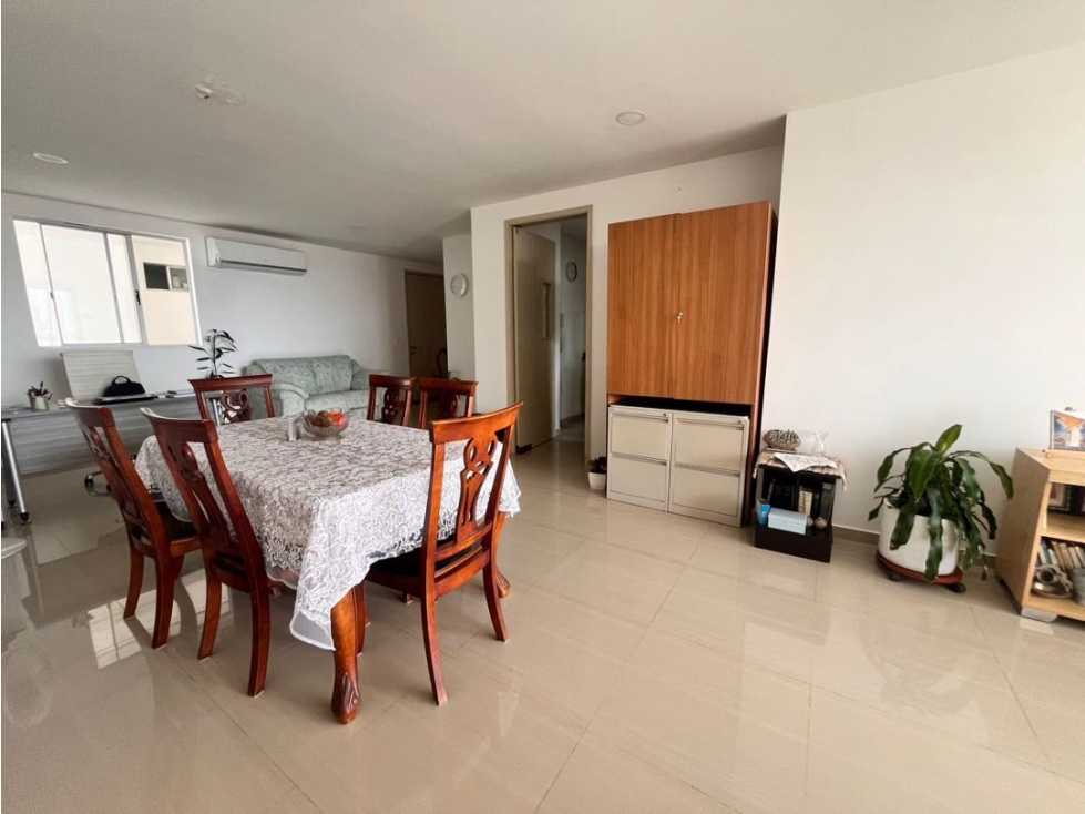 SE VENDE AMPLIO APARTAMENTO EN CIUDAD JARDÍN - 3