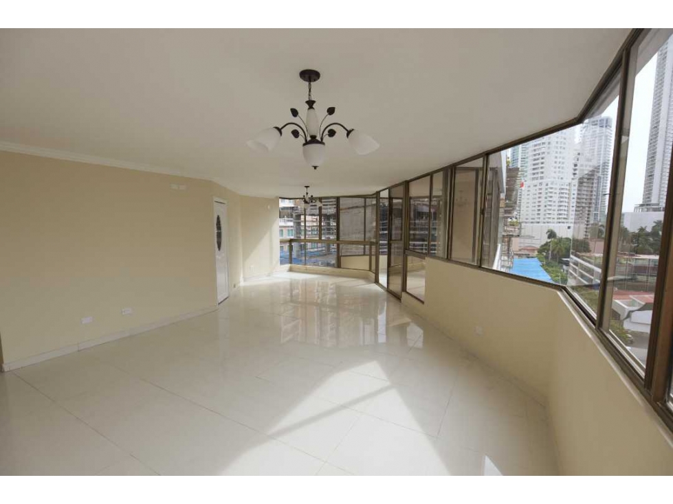 Se Vende Amplio Apartamento en PH Tower One Bella Vista - Marbella — foto 5