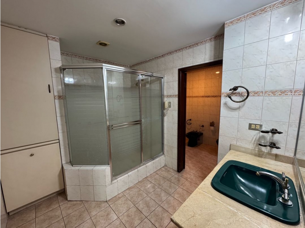 Se vende amplio departamento en la Torre Olivos 1 en Guayaquil — foto 6
