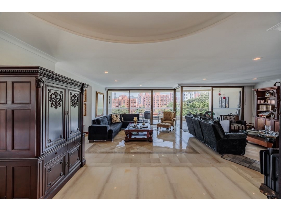 Se vende Amplio y Luminoso Apartamento Tradicional. Loma Los Gonzalez — foto 2