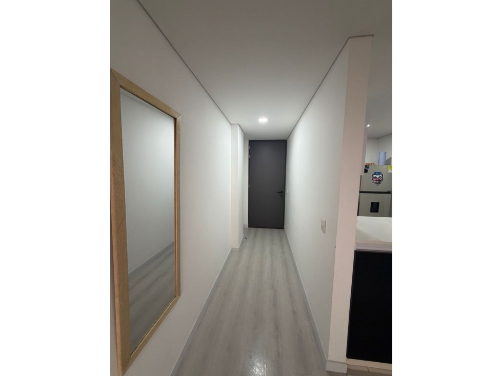 SE VENDE APARAMENTO PUENTE ARANDA — foto 6