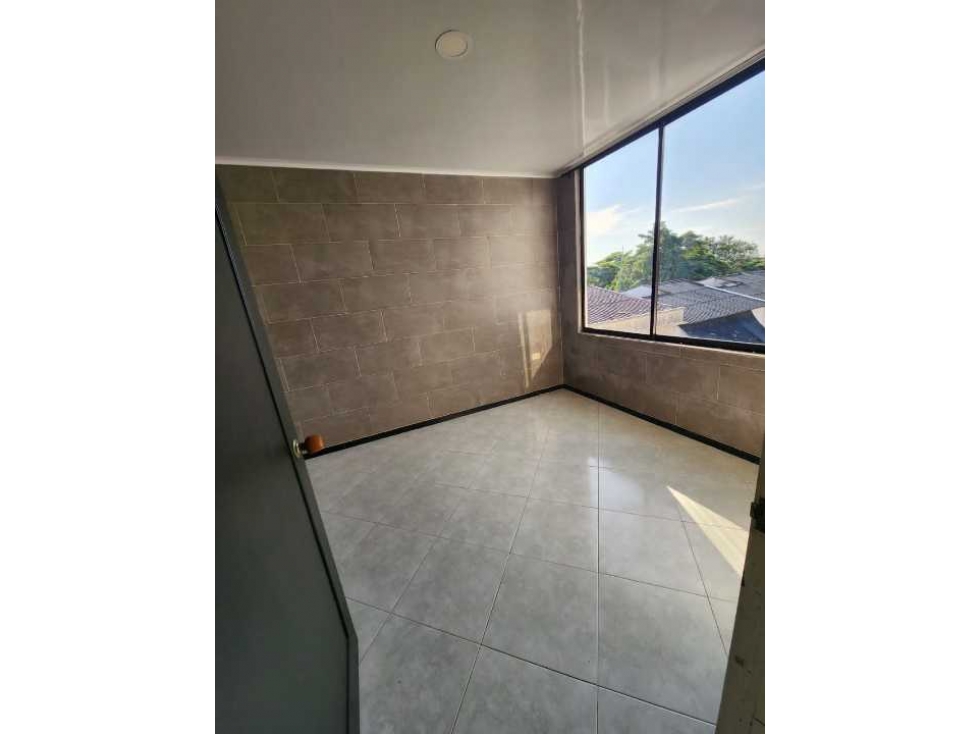 SE VENDE O SE ARRIENDA APARTAESTUDIO, YOPAL CASARE - 4