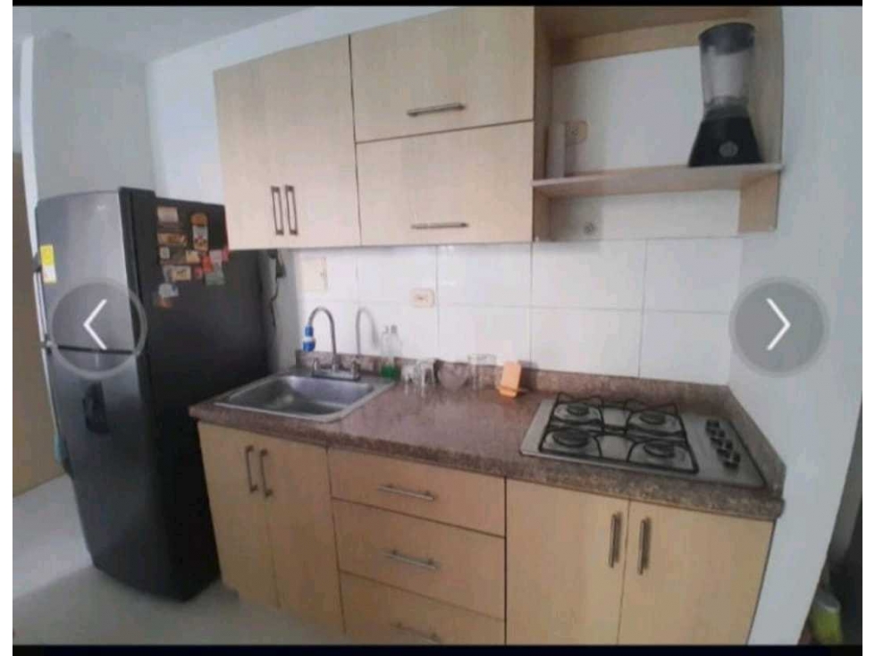 SE VENDE APARTAESTUDIO CERCA A CLINICA DE LOS MAESTROS — foto 4
