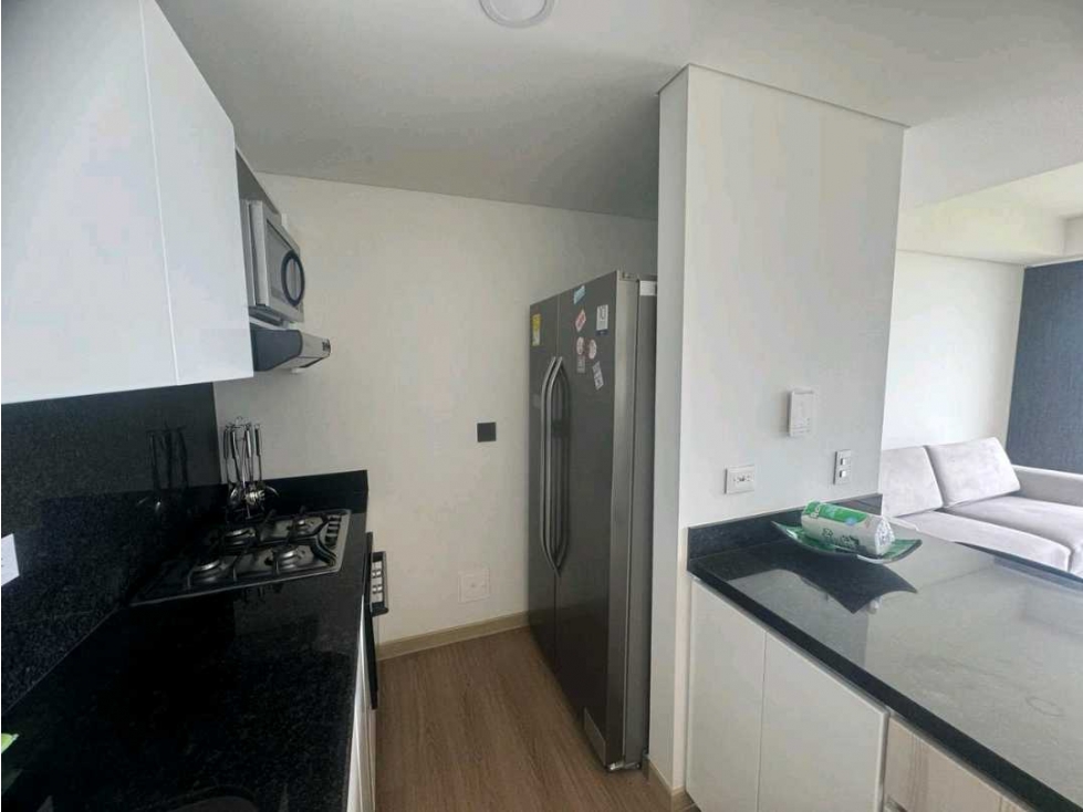 SE VENDE APARTAESTUDIO AMOBLADO OPORTUNIDAD DE NEGOCIO EN LA AV SUR — foto 2