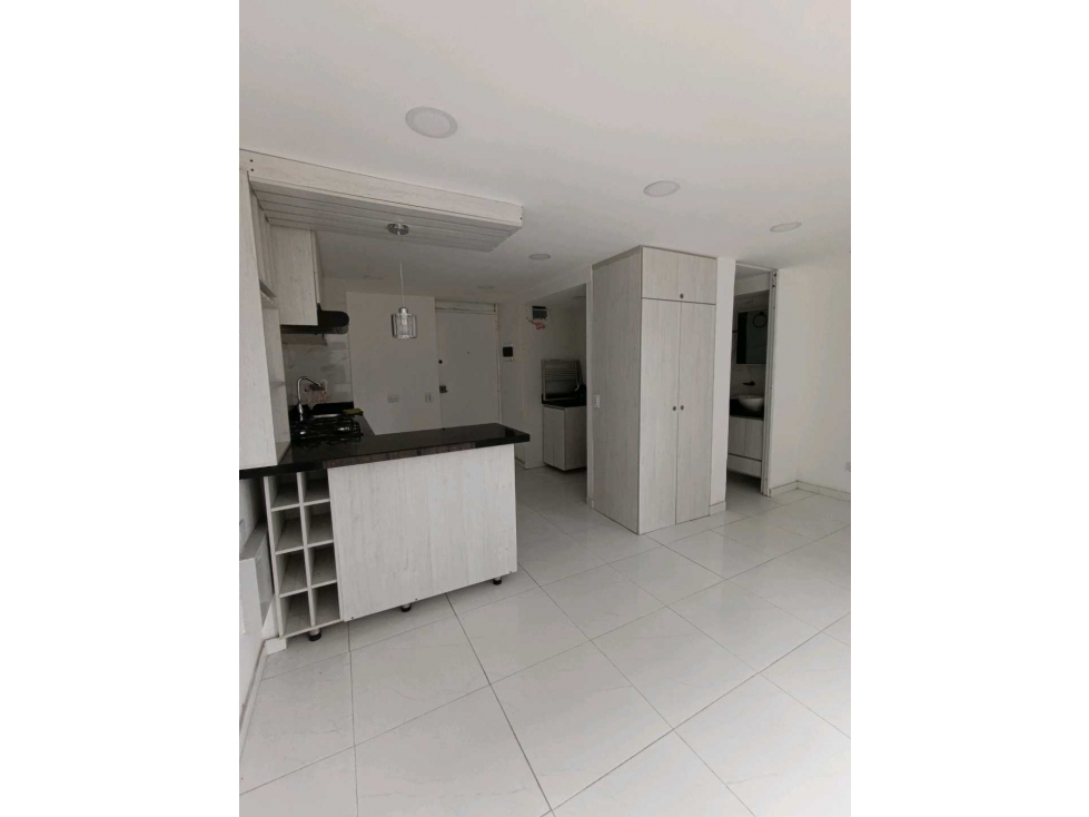 SE VENDE APARTAESTUDIO RENTABLE EN PRIMAVERA 6-39 ET 2 — foto 3