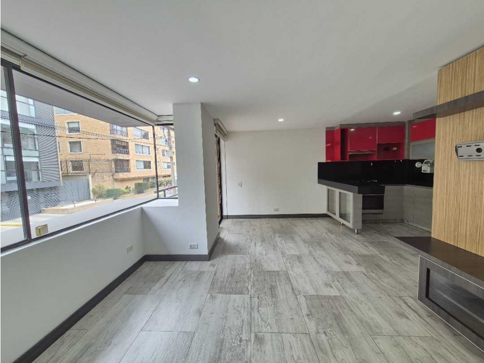 SE VENDE APARTAESTUDIO REMODELADO EN SANTA BIBIANA