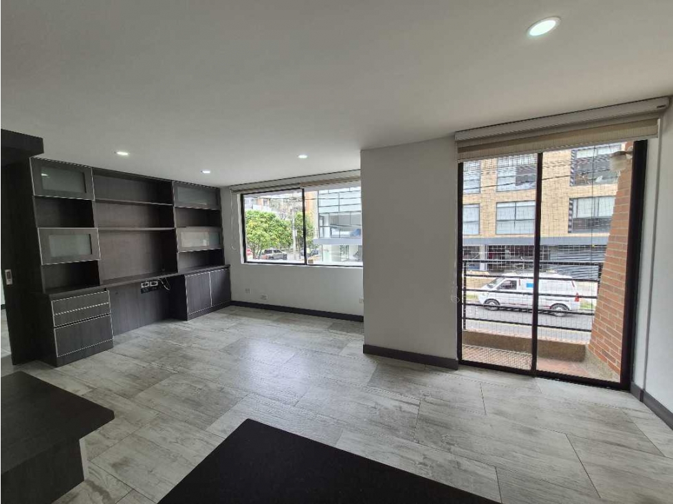 SE VENDE APARTAESTUDIO REMODELADO EN SANTA BIBIANA — foto 6