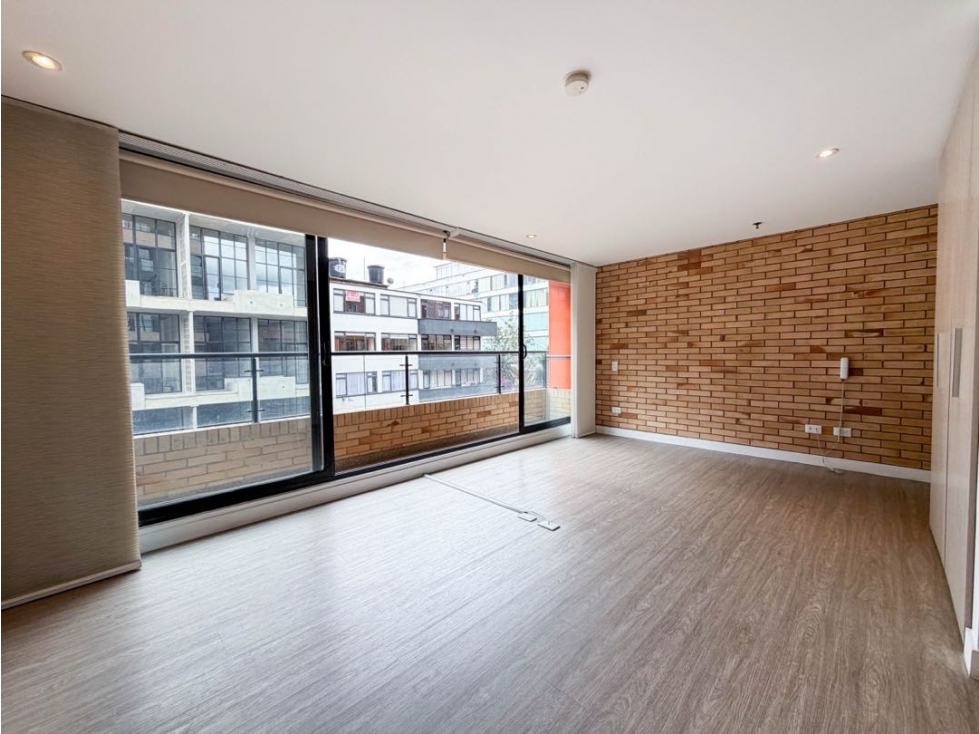 Se vende apartaestudio tipo loft en Chapinero — foto 2