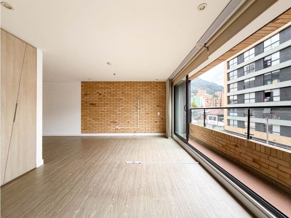 Se vende apartaestudio tipo loft en Chapinero — foto 4