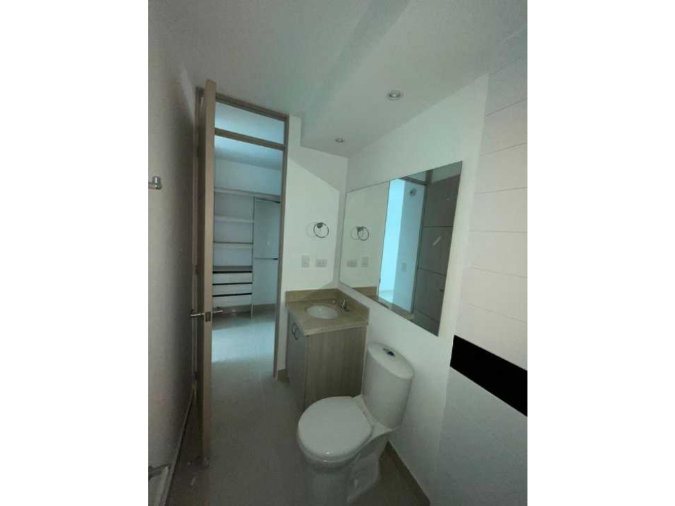 SE VENDE APARTAMENTO AMPLIO EN LA CASTELLANA - MONTERIA — foto 5