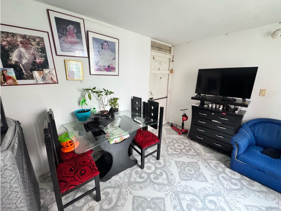 SE VENDE APARTAMENTO 3 HABITACIONES, SALAMANCA